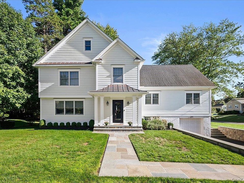 1st image of 299 Stratton Road