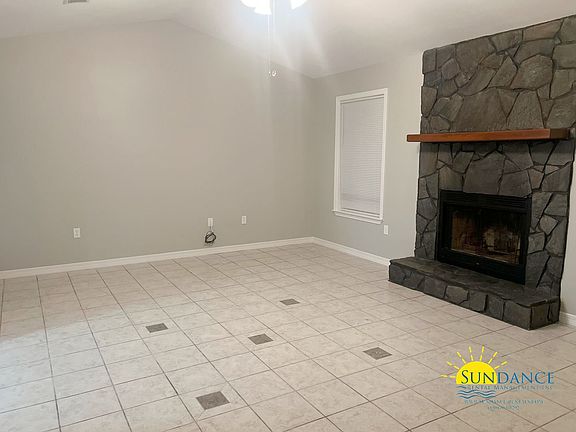 3rd image of 2738 Country Breeze Blvd