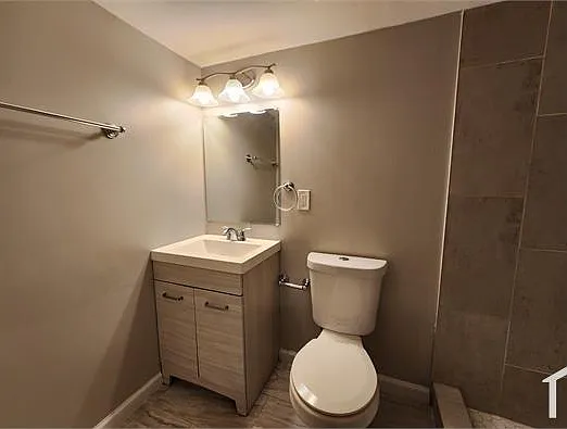 1008 Foxridge Ln — Photo 15