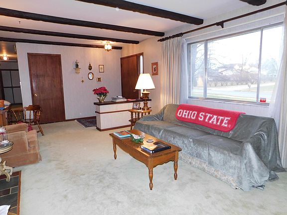 5th image of 71 Cottswold Dr