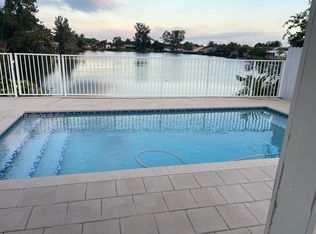 12355 SW 194th Ter, Miami, FL 33177