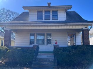 1718 Garfield Ave, Terre Haute, IN 47804