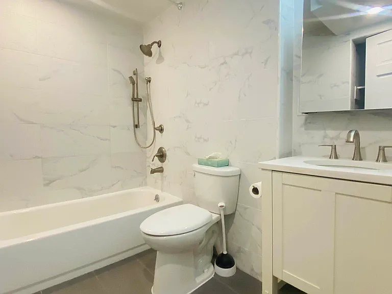 23 W 94th St #E — Photo 11