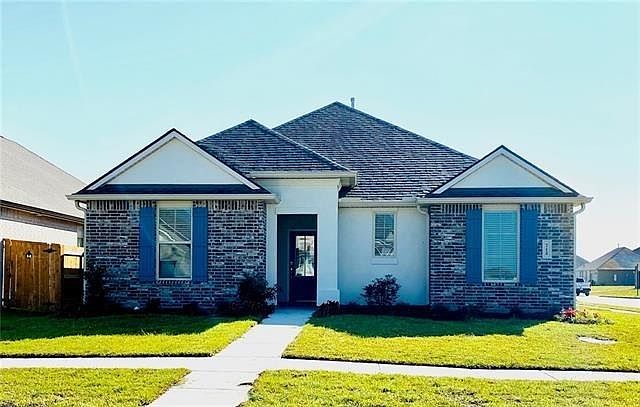 1st image of 712 Lakeshore Village Dr