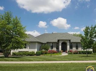 4226 SW Clarion Lakes Dr, Topeka, KS 66610