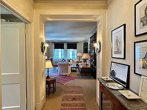 781 5th Avenue image 3 of 11