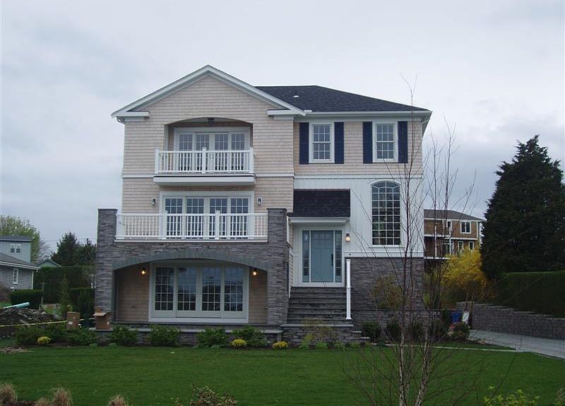 426 Tuckerman Ave, Middletown, RI 02842 Zillow