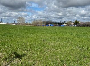 1121 Village Cir, Fergus Falls, MN 56537