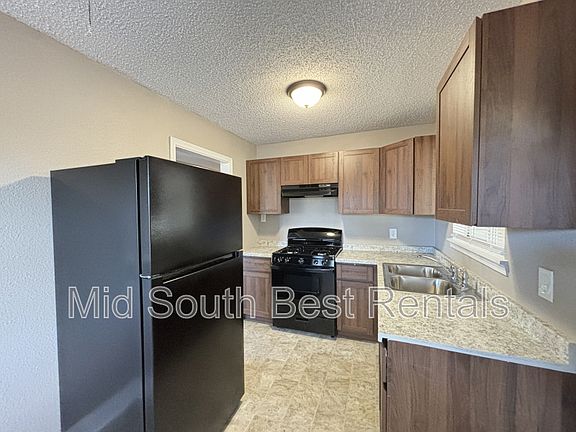 4th image of 5715 W 50th St
