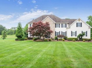 1 David Ct, Millstone Township, NJ 08535