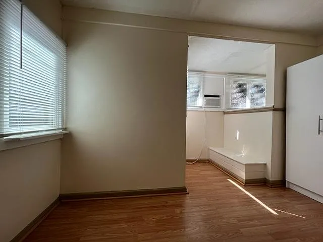Southeast small bedroom