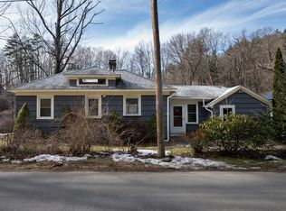 7 Depot Rd, Haydenville, MA 01039