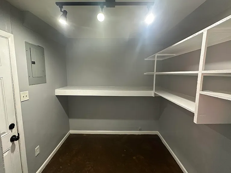 713 Wilkinson Blvd #1 — Photo 7
