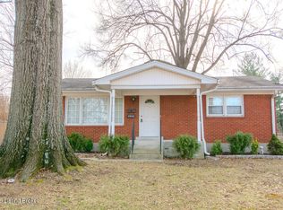 1502 Hobart Ct, Louisville, KY 40216