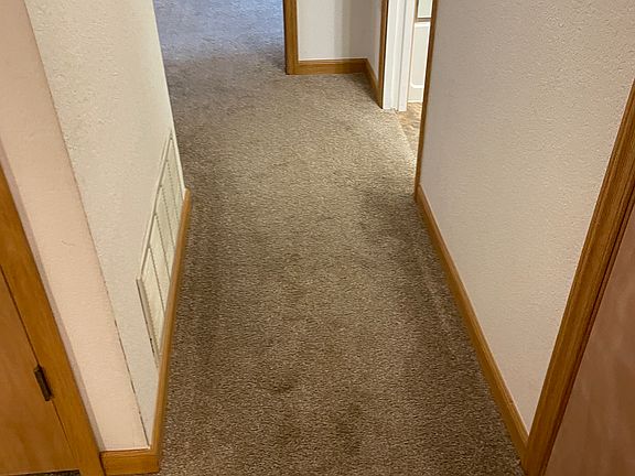 5th image of 1221 University Ave APT D102