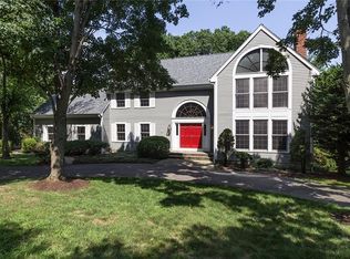 300 Fulling Mill Ln, Fairfield, CT 06824