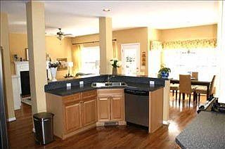 4th image of 1114 Farming Creek Dr
