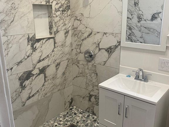3rd image of 367 Grand Ave APT 3