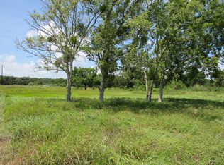 9 Tanglewood Drive, Blessing, TX 77419