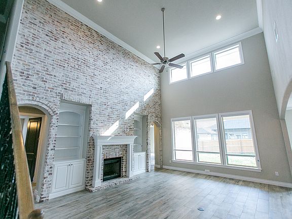 5th image of 4416 Toddington Ln