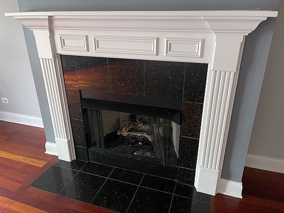 4th image of 6835 S Cornell Ave APT 1N