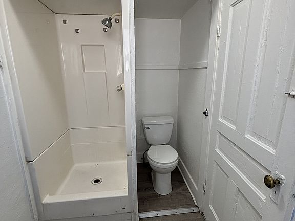 2nd image of 446 G St #3