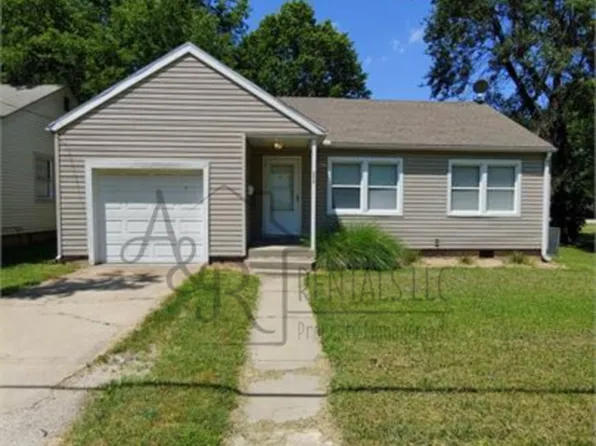 305 E Hudson St, Pittsburg, KS 66762