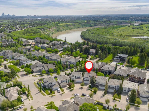 116 Darlington Cres NW, Edmonton, AB T6M 2S1