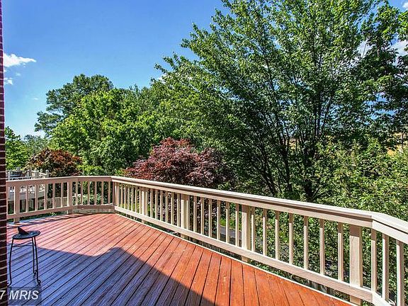 4th image of 6317 Barcroft Mews Dr