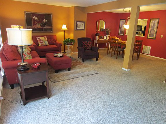 3rd image of 1616 Shady Cove Ln