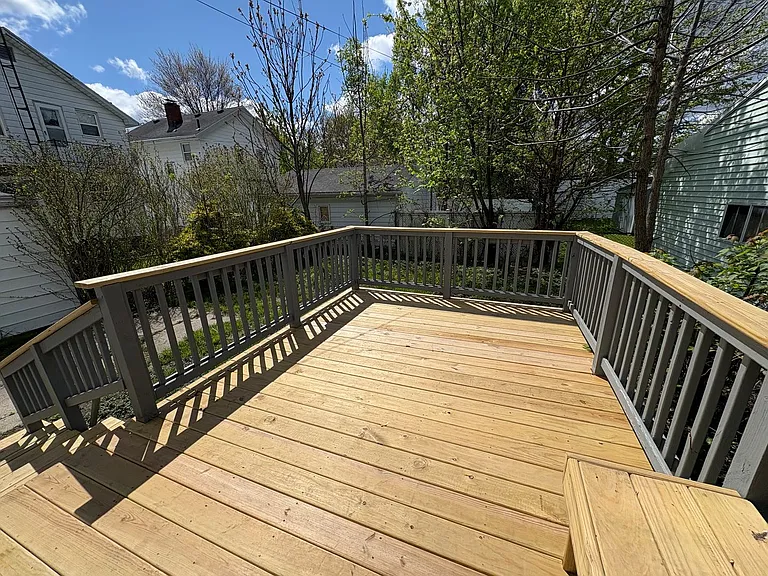 1489 Berdan Ave — Photo 17