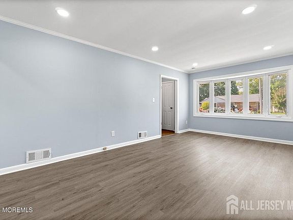 4th image of 31 Stevens Rd