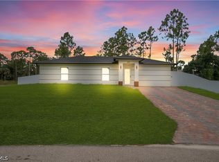 201 Homewood Ave S, Lehigh Acres, FL 33974