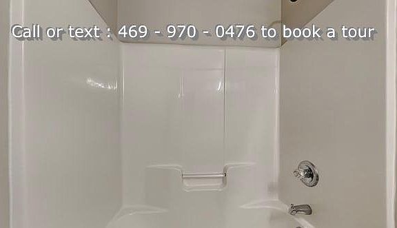 4th image of 1335 Parliament Lake Dr