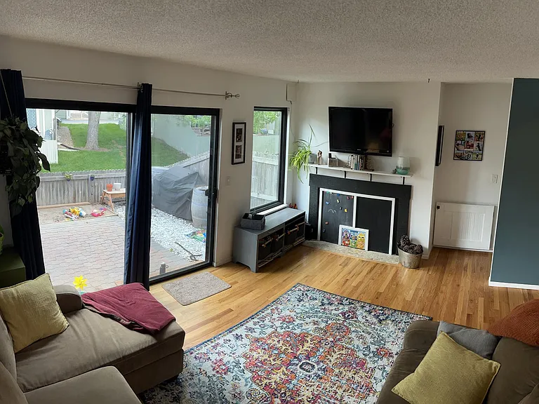 8960 Carr St — Photo 8
