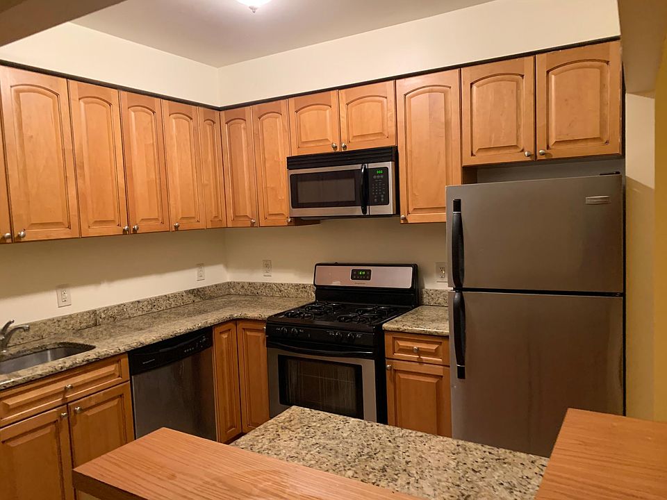 1st image of 218 Buttrick Ave APT B