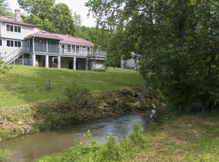 7304 Dry Run Rd, Burnsville, VA 24487