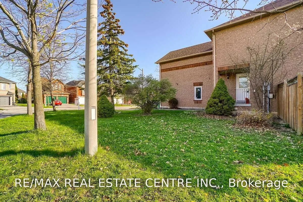 4 bed, $4,500 — Photo 4