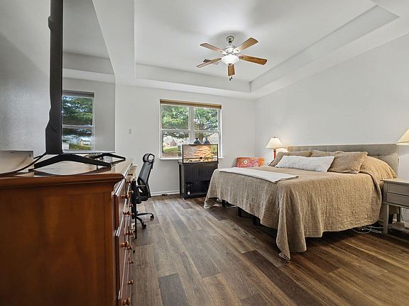 5th image of 120 Saint Augustines Ct