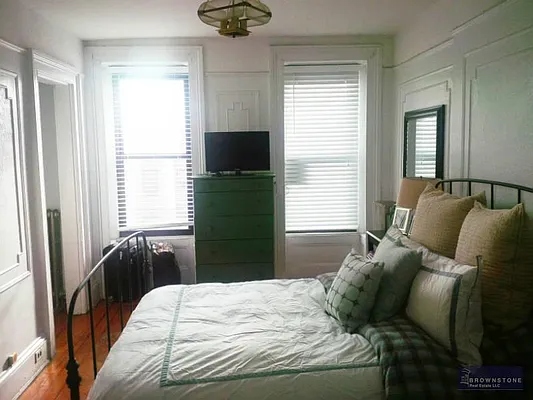 Rented by Brownstone Real Estate | media 8
