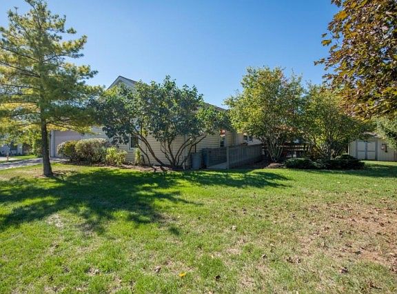 5th image of 4634 Strayer Dr