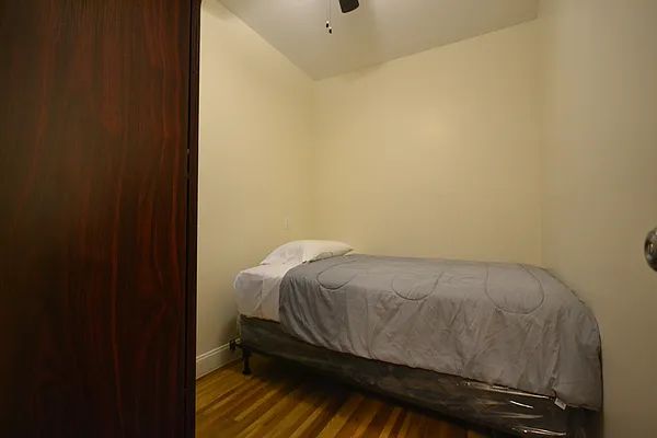 Rented by GPS Realty NYC | media 22