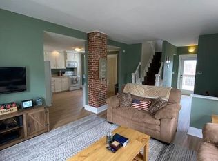 26 4th St, Auburn, ME 04210