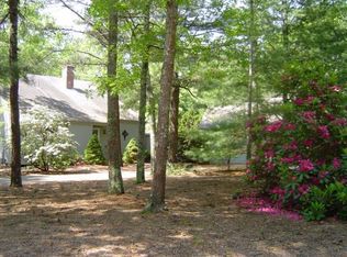 25 The Hacking Cir, Mashpee, MA 02649