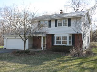 W275N1870 Cabin Creek Ct, Pewaukee, WI 53072