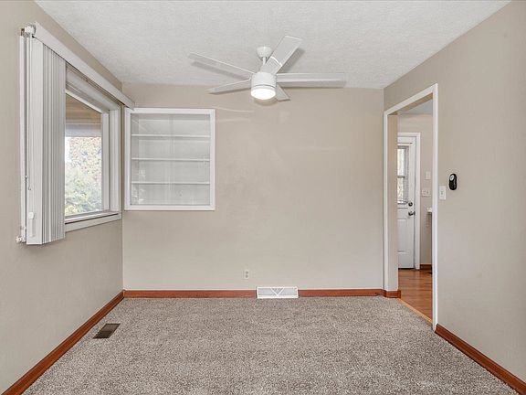 5th image of 13303 E 6th Ave