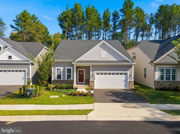 12504 Cavalier Forest Ct, Bristow, VA 20136