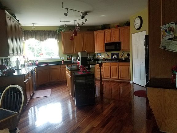 2nd image of 1009 Timber Lake Dr