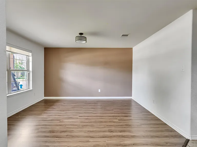 9203 Haverford Cove Ct — Photo 20