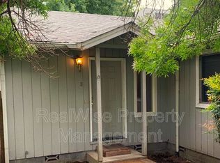 1636 Leonard Rd UNIT B, Grants Pass, OR 97527